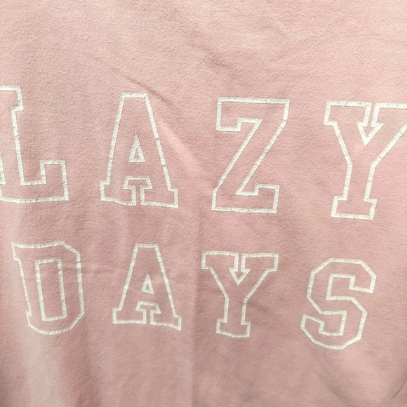 Weekend Edition "Lazy Days" Pink T-Shirt Size Medium - Picture 1 of 5